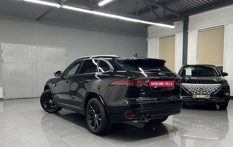 Jaguar F-Pace, 2017 год, 2 140 000 рублей, 6 фотография
