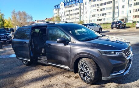 KIA Carnival, 2021 год, 3 650 000 рублей, 8 фотография