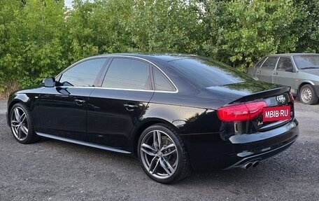 Audi A4, 2014 год, 2 200 000 рублей, 4 фотография