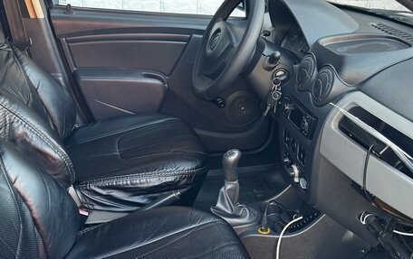 Renault Sandero I, 2010 год, 365 000 рублей, 23 фотография
