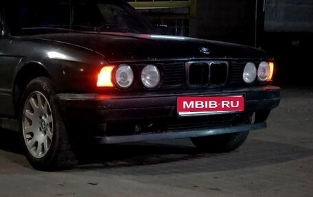 BMW 5 серия, 1991 год, 140 000 рублей, 1 фотография
