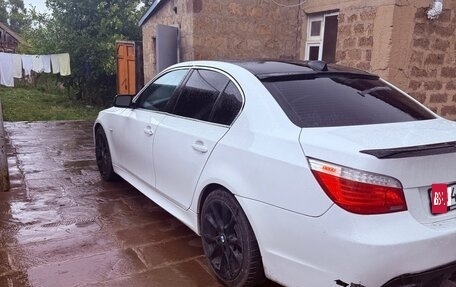 BMW 5 серия, 2009 год, 1 350 000 рублей, 4 фотография