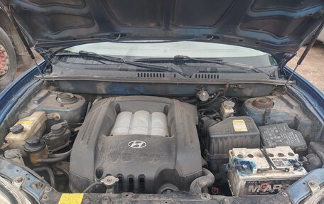 Hyundai Santa Fe III рестайлинг, 2003 год, 550 000 рублей, 25 фотография