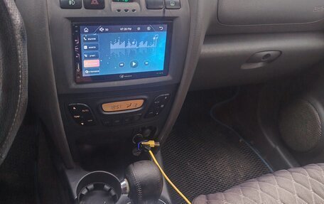 Hyundai Santa Fe III рестайлинг, 2003 год, 550 000 рублей, 26 фотография