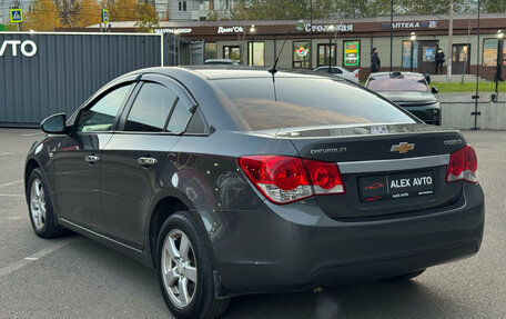 Chevrolet Cruze II, 2011 год, 560 000 рублей, 6 фотография