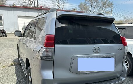 Toyota Land Cruiser Prado 150 рестайлинг 2, 2010 год, 3 800 000 рублей, 2 фотография