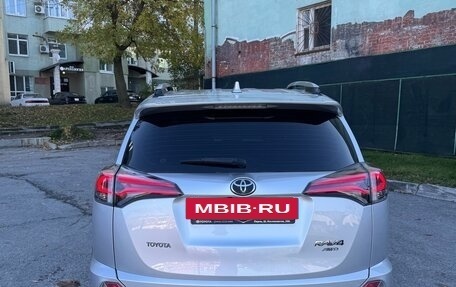 Toyota RAV4, 2017 год, 2 500 000 рублей, 9 фотография