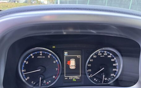 Toyota RAV4, 2017 год, 2 500 000 рублей, 17 фотография