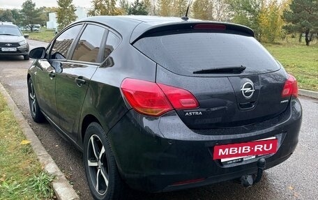Opel Astra J, 2011 год, 460 000 рублей, 14 фотография