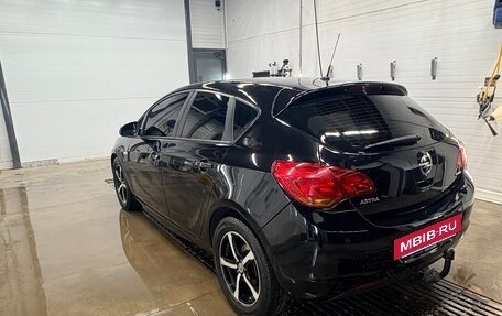 Opel Astra J, 2011 год, 460 000 рублей, 10 фотография