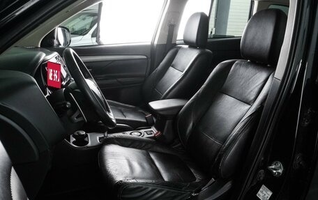 Mitsubishi Outlander III рестайлинг 3, 2012 год, 1 329 000 рублей, 10 фотография