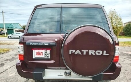 Nissan Patrol, 2000 год, 1 700 000 рублей, 4 фотография