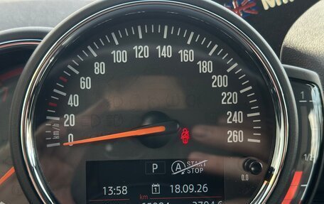 MINI Clubman, 2017 год, 2 450 000 рублей, 12 фотография