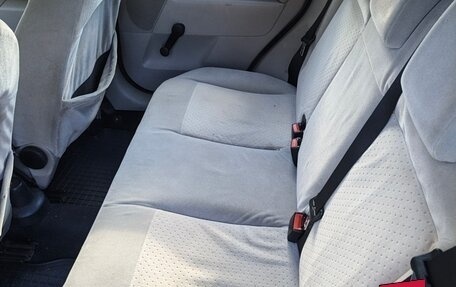 Ford Fiesta, 2003 год, 270 000 рублей, 6 фотография