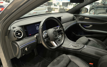 Mercedes-Benz E-Класс, 2021 год, 4 450 000 рублей, 20 фотография