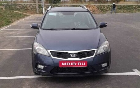 KIA cee'd I рестайлинг, 2011 год, 740 000 рублей, 1 фотография