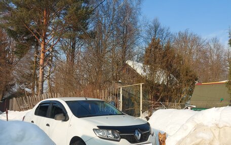 Renault Logan II, 2015 год, 455 000 рублей, 25 фотография