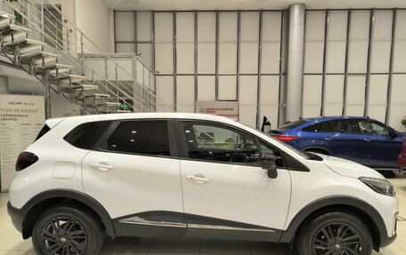Renault Kaptur I рестайлинг, 2017 год, 1 299 000 рублей, 4 фотография