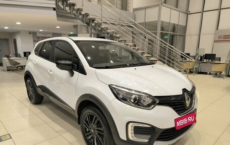 Renault Kaptur I рестайлинг, 2017 год, 1 299 000 рублей, 3 фотография
