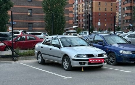 Mitsubishi Carisma I, 2003 год, 270 000 рублей, 3 фотография