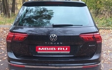Volkswagen Tiguan II, 2021 год, 3 450 000 рублей, 8 фотография