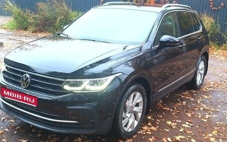 Volkswagen Tiguan II, 2021 год, 3 450 000 рублей, 4 фотография