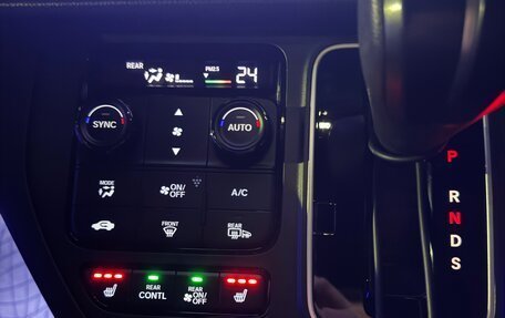 Honda Stepwgn, 2022 год, 2 935 000 рублей, 38 фотография