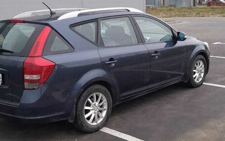 KIA cee'd I рестайлинг, 2011 год, 740 000 рублей, 2 фотография