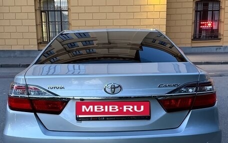 Toyota Camry, 2015 год, 2 000 000 рублей, 4 фотография