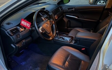 Toyota Camry, 2015 год, 2 000 000 рублей, 9 фотография