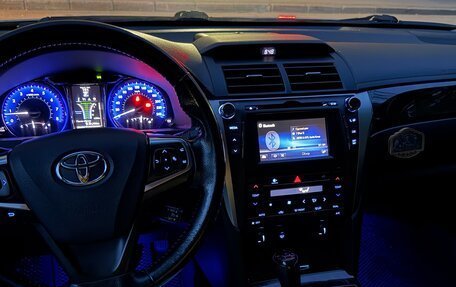 Toyota Camry, 2015 год, 2 000 000 рублей, 15 фотография