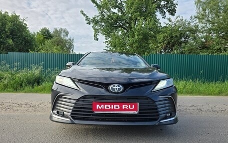 Toyota Camry, 2022 год, 3 200 000 рублей, 1 фотография