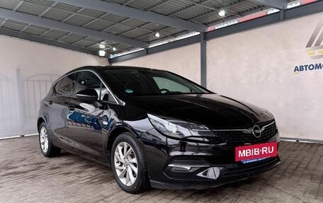 Opel Astra K, 2020 год, 1 399 000 рублей, 7 фотография