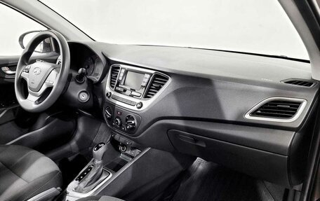 Hyundai Solaris II рестайлинг, 2018 год, 1 150 000 рублей, 11 фотография