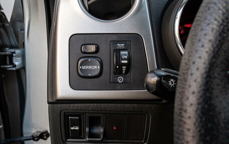Toyota Matrix, 2002 год, 630 000 рублей, 16 фотография