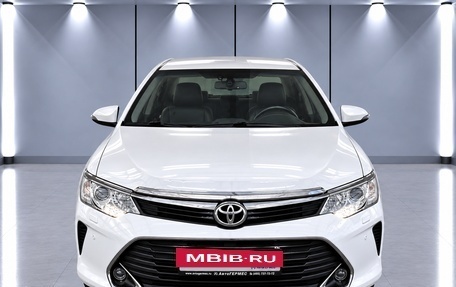 Toyota Camry, 2016 год, 2 050 000 рублей, 2 фотография