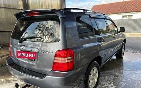 Toyota Highlander III, 2002 год, 1 099 000 рублей, 4 фотография