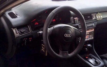 Audi A6, 1999 год, 650 000 рублей, 7 фотография