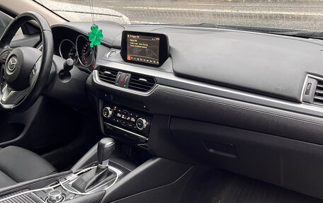 Mazda 6, 2015 год, 1 850 000 рублей, 24 фотография