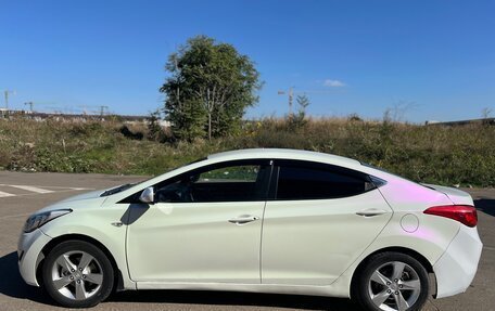 Hyundai Elantra V, 2013 год, 670 000 рублей, 3 фотография