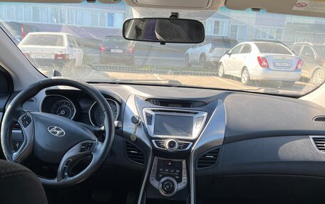 Hyundai Elantra V, 2013 год, 670 000 рублей, 13 фотография