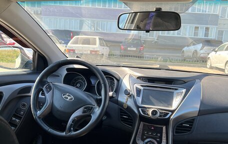 Hyundai Elantra V, 2013 год, 670 000 рублей, 14 фотография