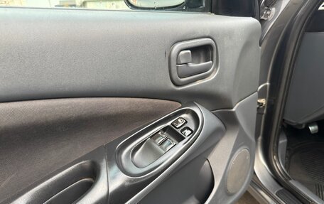 Nissan Almera, 2004 год, 220 000 рублей, 14 фотография