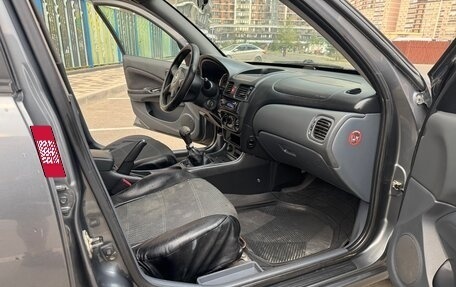 Nissan Almera, 2004 год, 220 000 рублей, 21 фотография