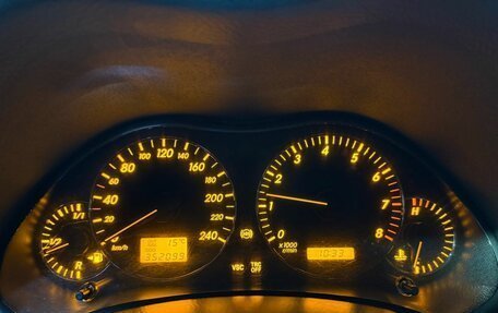 Toyota Avensis III рестайлинг, 2004 год, 499 000 рублей, 14 фотография