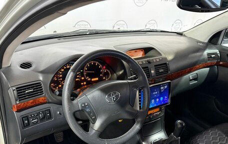 Toyota Avensis III рестайлинг, 2004 год, 499 000 рублей, 13 фотография