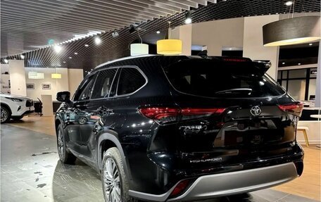 Toyota Highlander, 2026 год, 6 150 000 рублей, 7 фотография