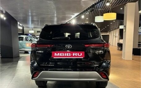 Toyota Highlander, 2026 год, 6 150 000 рублей, 5 фотография