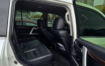 Toyota Land Cruiser 200, 2015 год, 6 450 000 рублей, 1 фотография