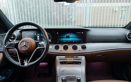 Mercedes-Benz E-Класс, 2021 год, 5 800 000 рублей, 14 фотография